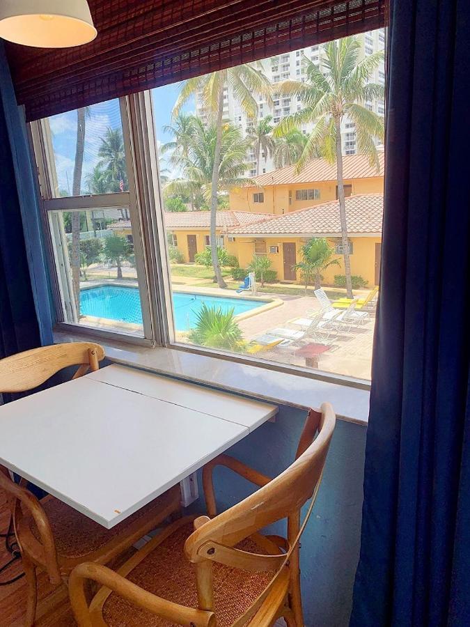 Ebb Tide Resort Pompano Beach Exterior photo